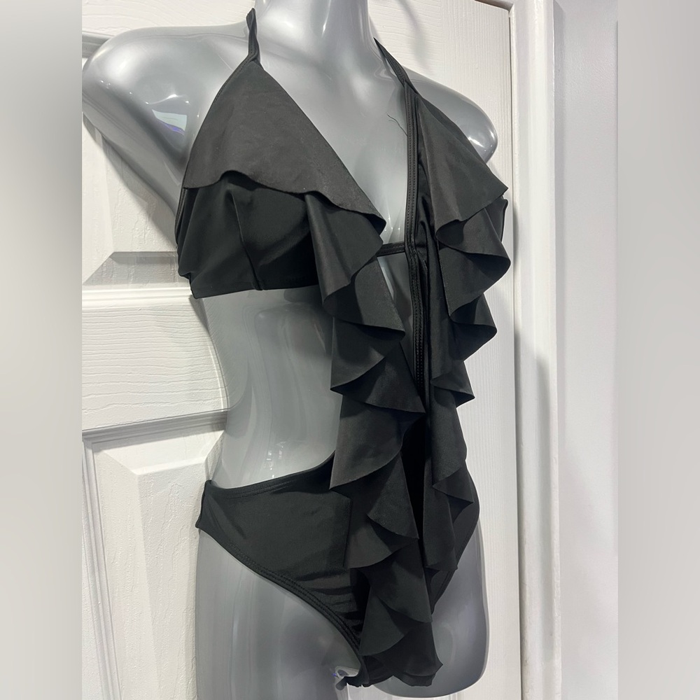 Black Ruffled Halter Swimsuit - Picture 4 of 7